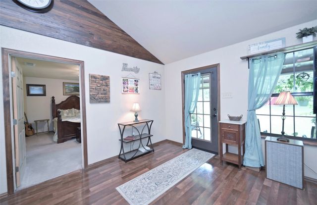408 County Road 4856, Newark, TX 76071