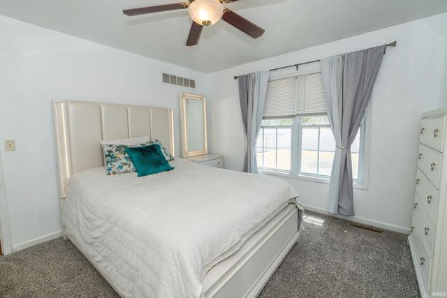30530 Gregory Drive, Elkhart, IN 46516