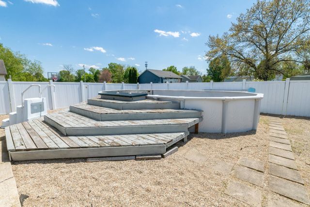 30530 Gregory Drive, Elkhart, IN 46516