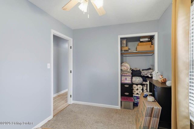 12437 Kingsley Dr, Louisville, KY 40229