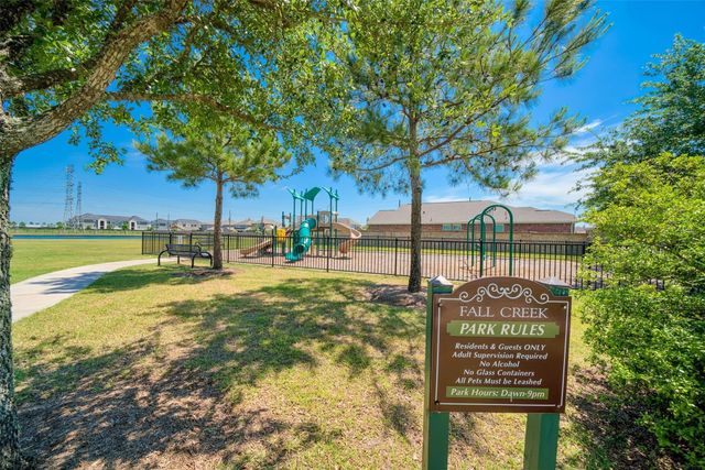 10026 Thicket Park Lane, Humble, TX 77396