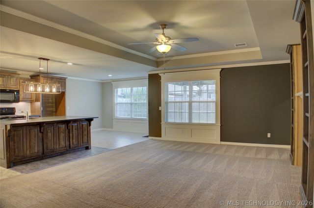 28056 E 149th Place S, Coweta, OK 74429