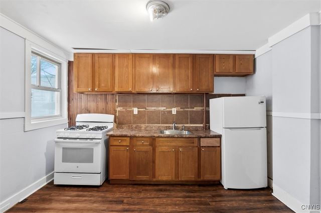 811 Avery Avenue, Syracuse, NY 13204