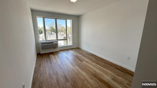 300 State Street 514, Hackensack, NJ 07601