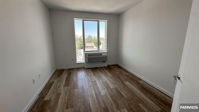 300 State Street 514, Hackensack, NJ 07601