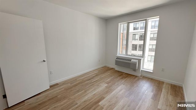 300 State Street 514, Hackensack, NJ 07601