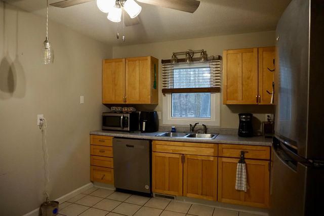 2096 Horton Road, Muskegon, MI 49445