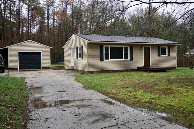 2096 Horton Road, Muskegon, MI 49445