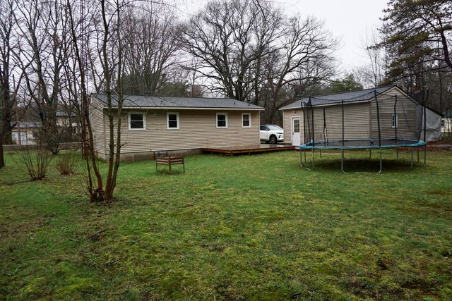 2096 Horton Road, Muskegon, MI 49445