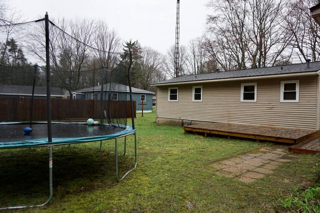 2096 Horton Road, Muskegon, MI 49445