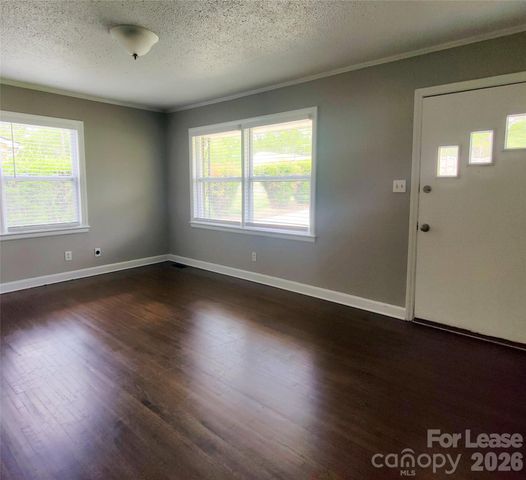 4041 Carlyle Drive, Charlotte, NC 28208