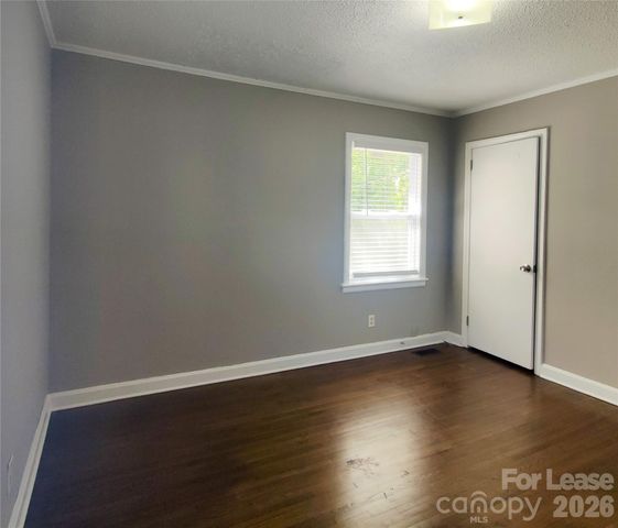 4041 Carlyle Drive, Charlotte, NC 28208