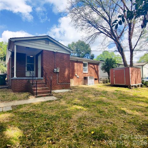 4041 Carlyle Drive, Charlotte, NC 28208