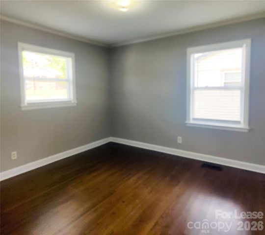 4041 Carlyle Drive, Charlotte, NC 28208