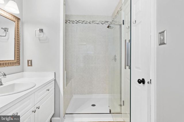 4650 LOUISE SAINT CLAIRE DR, Doylestown, PA 18902