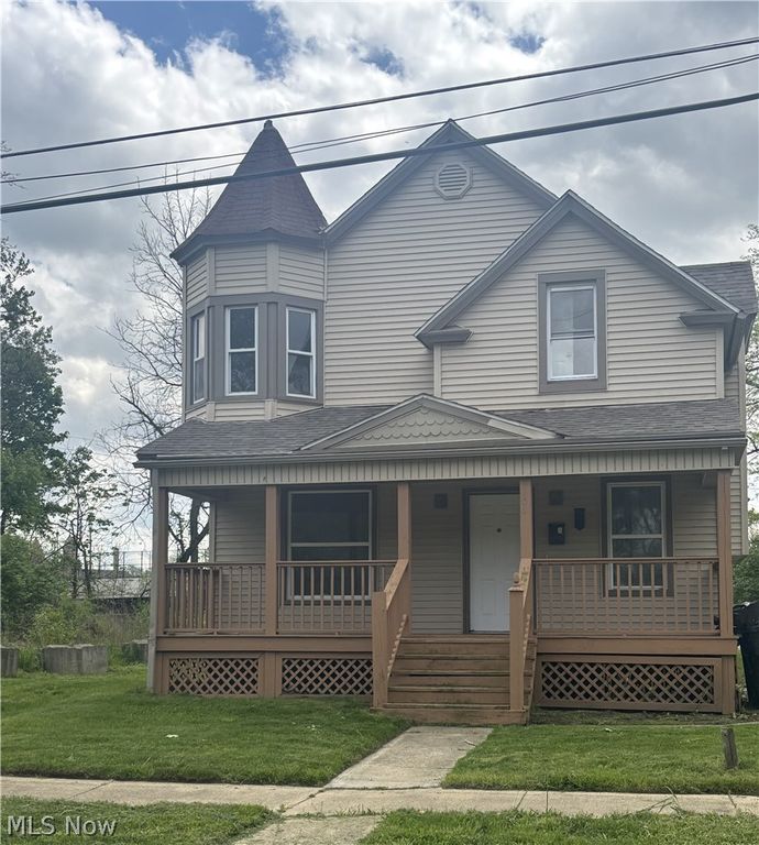 8706 Nevada Avenue, Cleveland, OH 44104