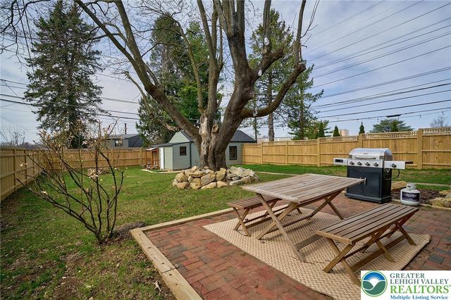 3105 Capital Street, Salisbury Twp, PA 18103