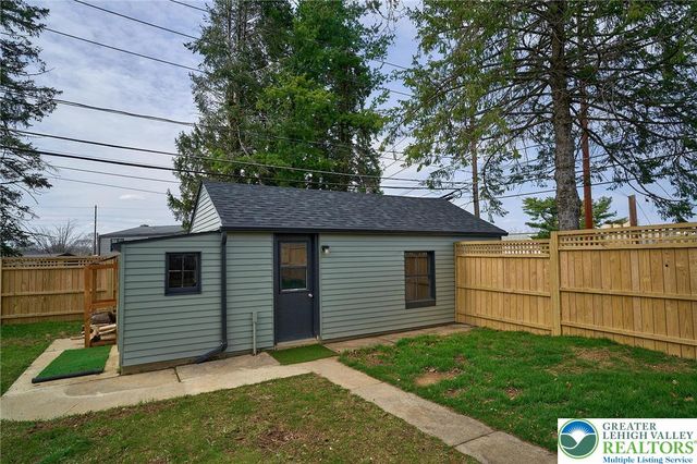 3105 Capital Street, Salisbury Twp, PA 18103