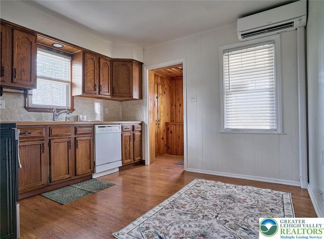 3105 Capital Street, Salisbury Twp, PA 18103