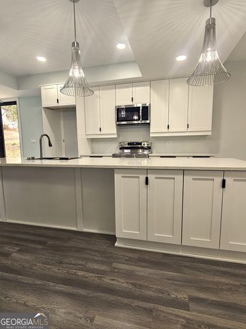 233 E Tinsley Street, Griffin, GA 30223