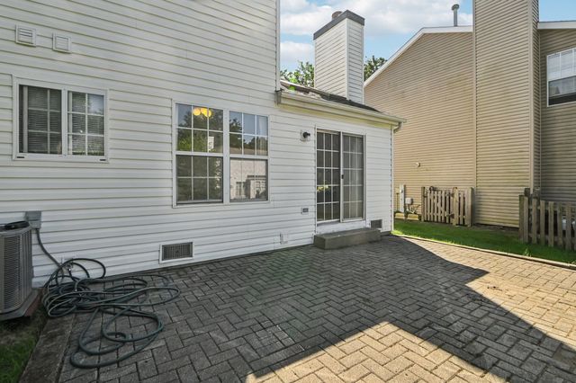 644 Sandwedge Place, Gurnee, IL 60031
