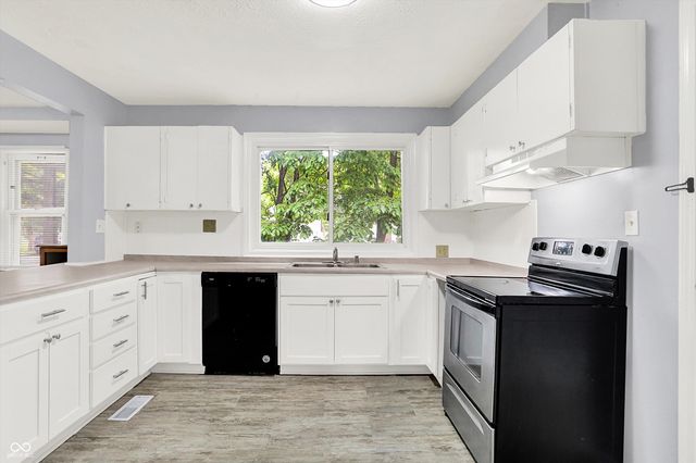 1511 E Edwards Avenue, Indianapolis, IN 46227