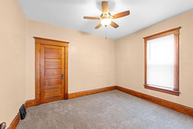 415 Morrison Ave, Salina, KS 67401