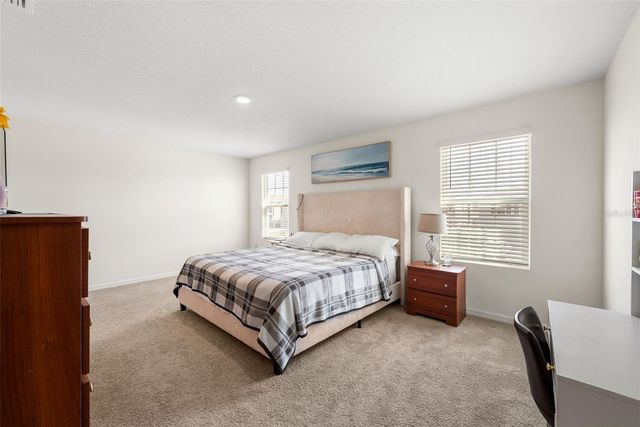 24672 NW 11TH PLACE, Newberry, FL 32669