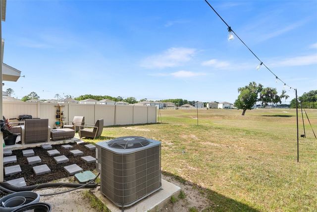 24672 NW 11TH PLACE, Newberry, FL 32669