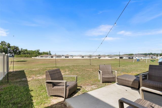 24672 NW 11TH PLACE, Newberry, FL 32669