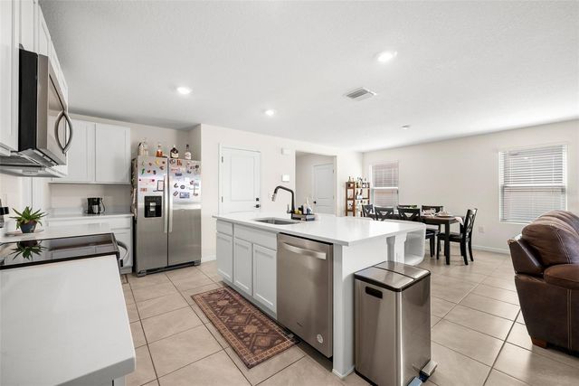 24672 NW 11TH PLACE, Newberry, FL 32669