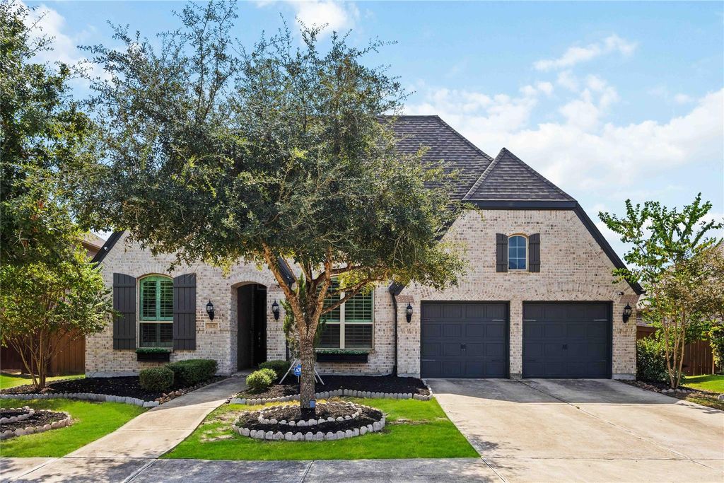 17611 Lynedoch Lane, Richmond, TX 77407