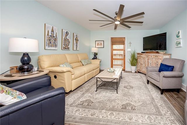 413 Chenault Avenue, Dauphin Island, AL 36528