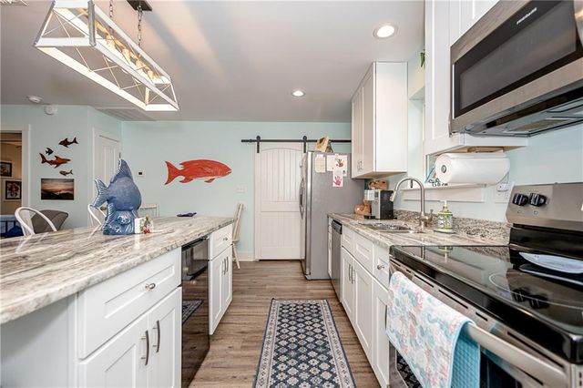 413 Chenault Avenue, Dauphin Island, AL 36528