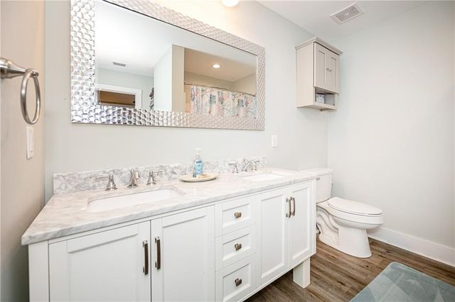 413 Chenault Avenue, Dauphin Island, AL 36528