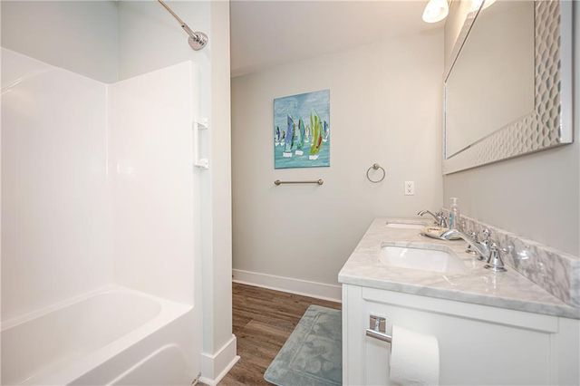 413 Chenault Avenue, Dauphin Island, AL 36528