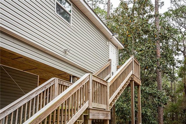 413 Chenault Avenue, Dauphin Island, AL 36528