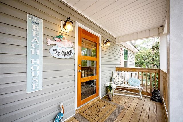 413 Chenault Avenue, Dauphin Island, AL 36528