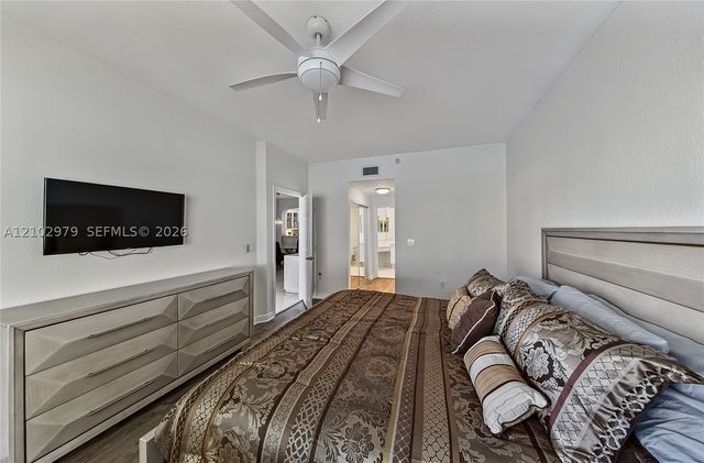 7623 Southampton Ter 206, Tamarac, FL 33321