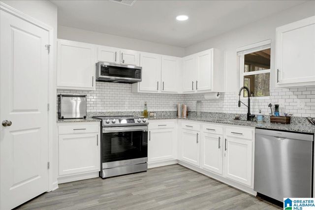 1513 U W CLEMON DRIVE, Birmingham, AL 35214