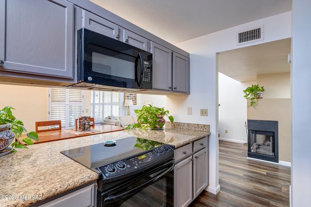 5469 N Vía Del Arbolito, Tucson, AZ 85750