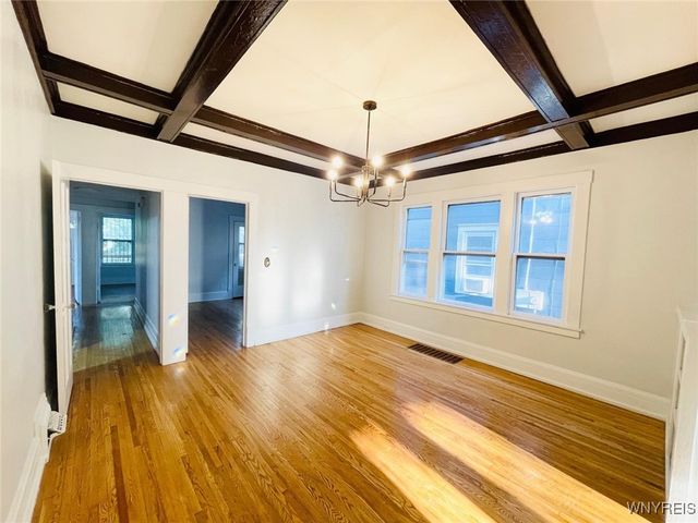 21 Sterling Avenue, Buffalo, NY 14216