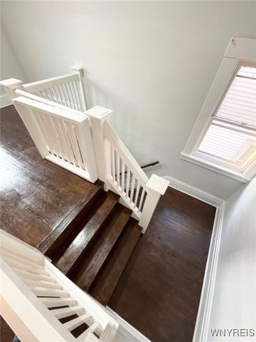 21 Sterling Avenue, Buffalo, NY 14216