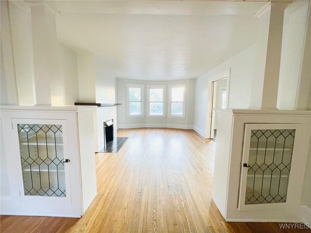 21 Sterling Avenue, Buffalo, NY 14216