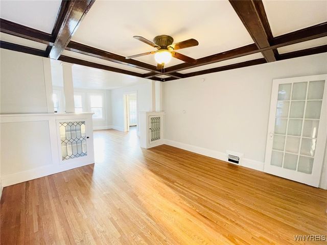 21 Sterling Avenue, Buffalo, NY 14216