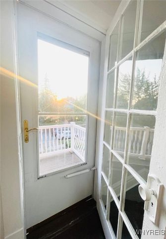 21 Sterling Avenue, Buffalo, NY 14216