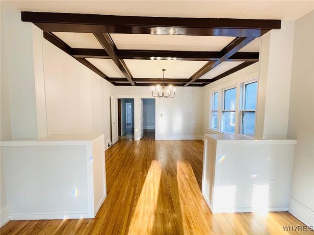 21 Sterling Avenue, Buffalo, NY 14216