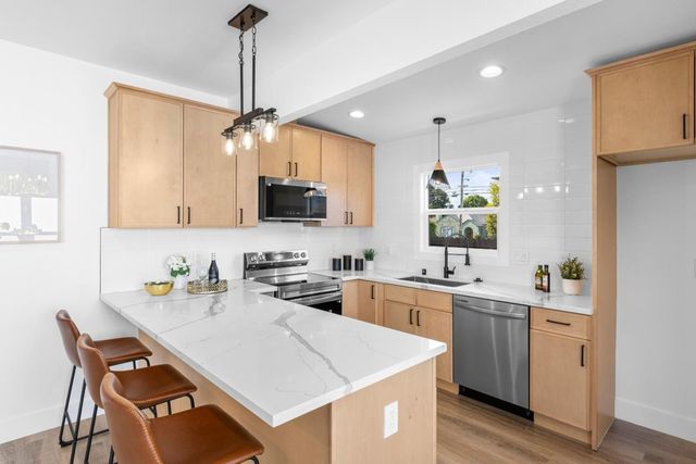 1450 Curtis Street, Berkeley, CA 94702