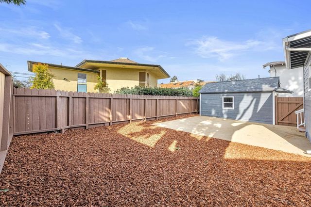 1450 Curtis Street, Berkeley, CA 94702