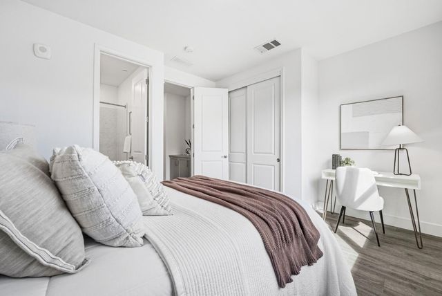 323 Alviso Terrace, Sunnyvale, CA 94085